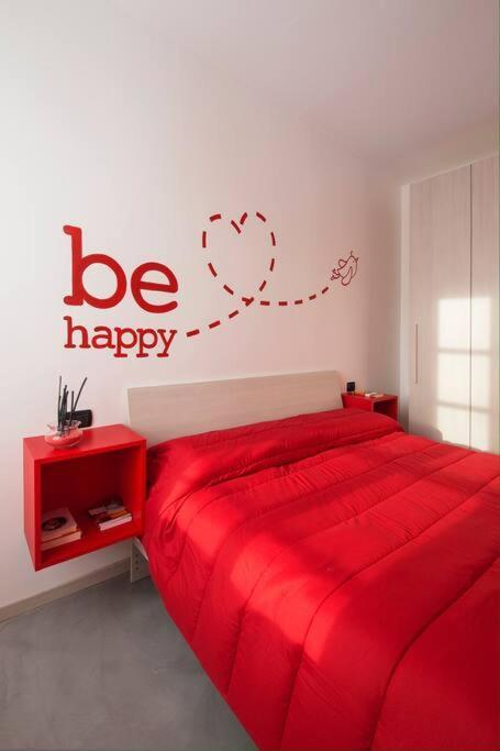 Be Happy - The House Of Travelers Apartment Como Luaran gambar